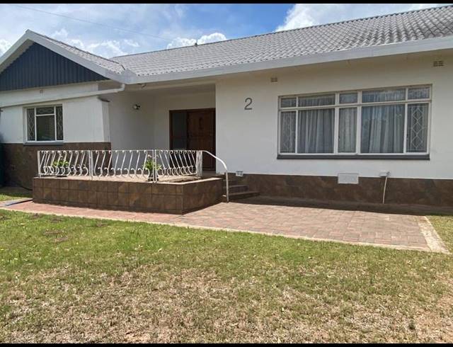 5 BEDROOM HOUSE FOR SALE IN BERGSIG